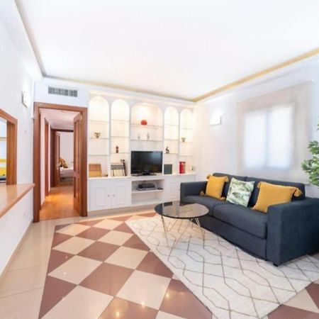 Amplio Apartamento En El Corazon De Sevilla Luaran gambar